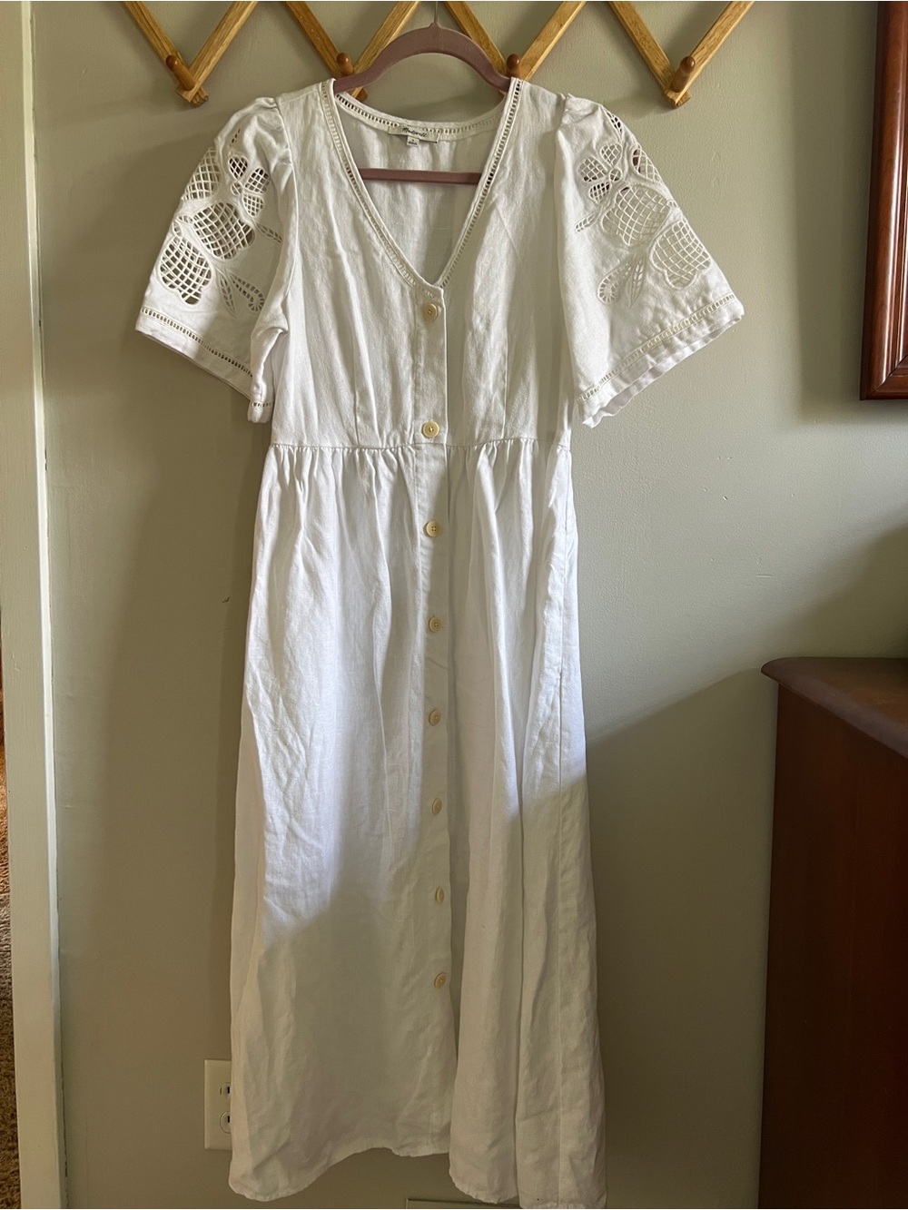 Madewell Women’s Small White Eyelet Midi Dress - Picture 3 of 4